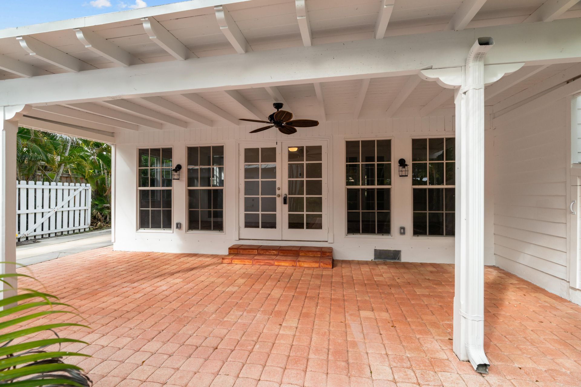 306 34th Street, West Palm Beach, FL 33407 Photo