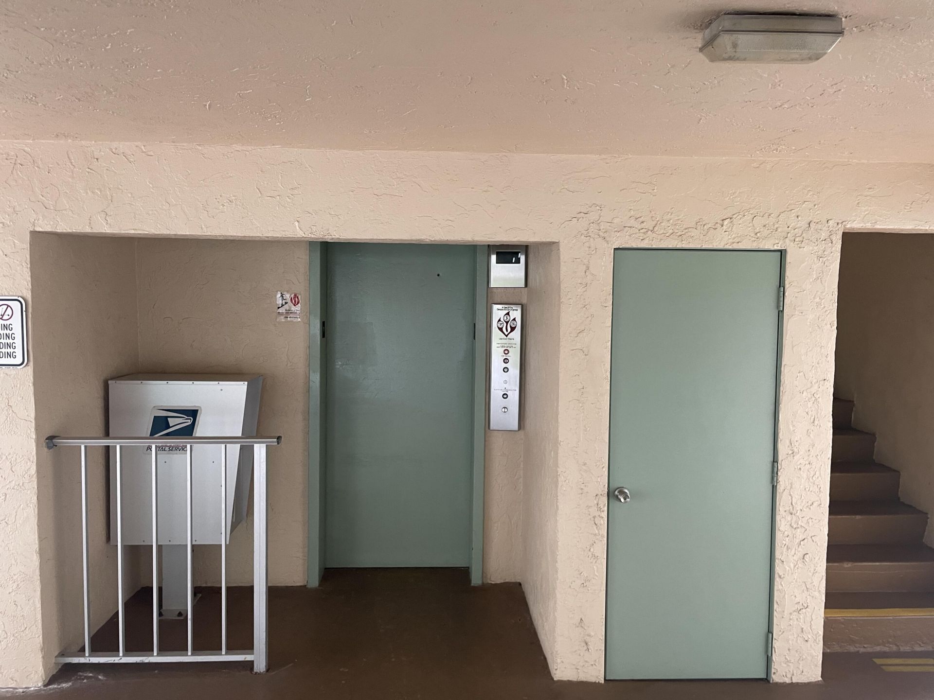 700 Village Green Court, Unit 101, Palm Springs, FL 33461 Photo