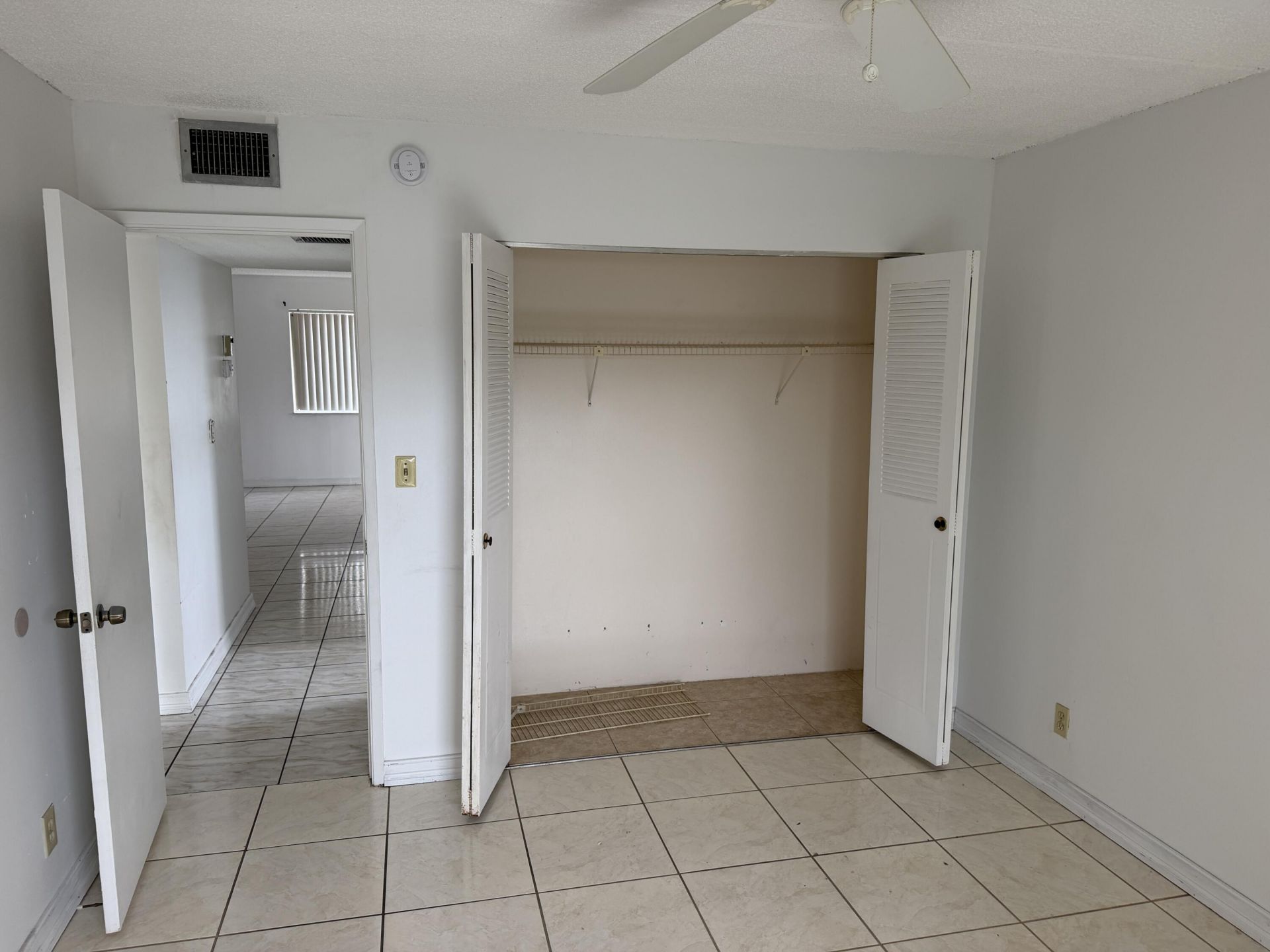 700 Village Green Court, Unit 101, Palm Springs, FL 33461 Photo
