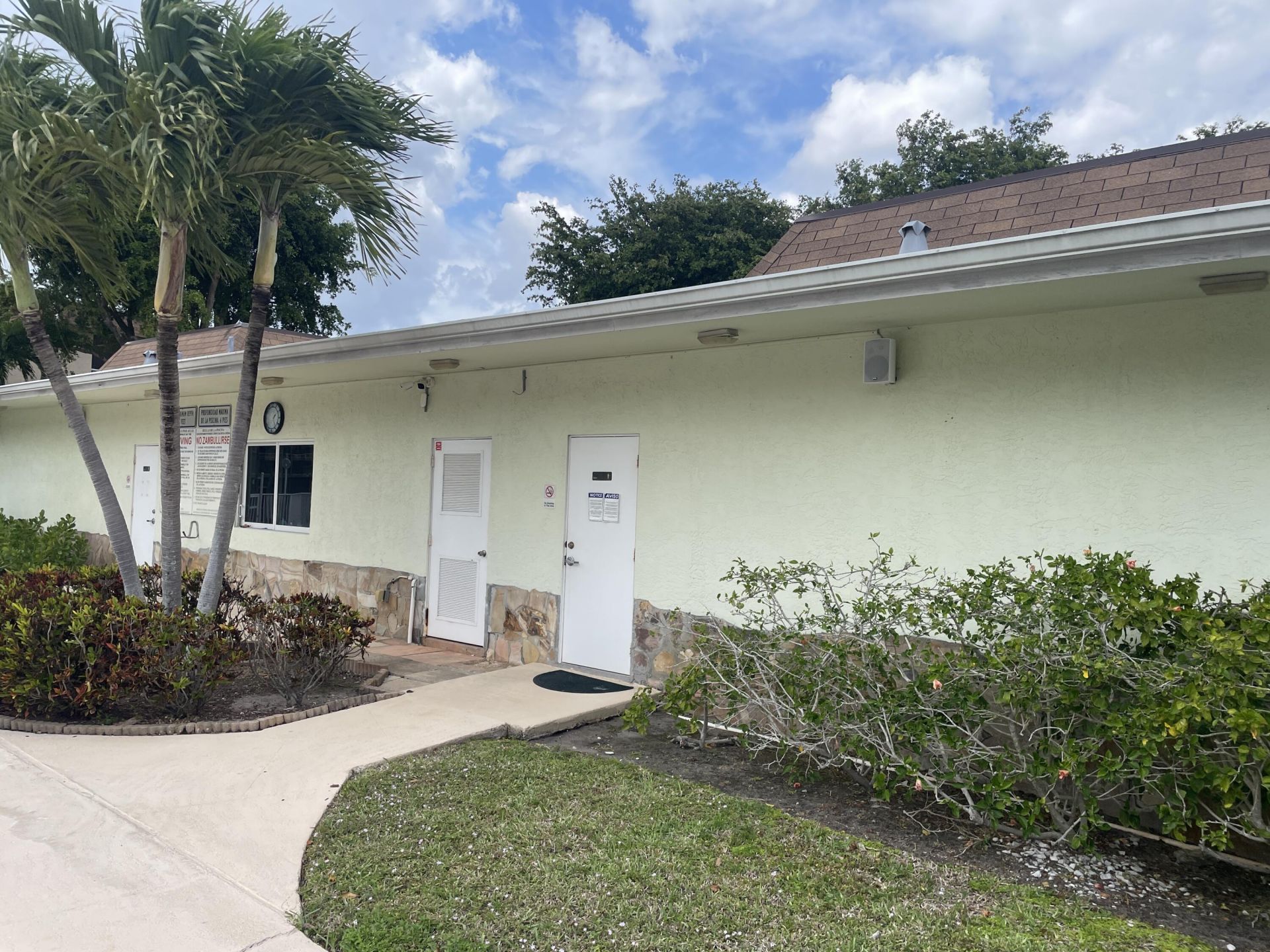 700 Village Green Court, Unit 101, Palm Springs, FL 33461 Photo