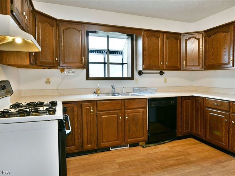 5321 Sodom Hutchings Road, Farmdale, OH 44417 Photo 17