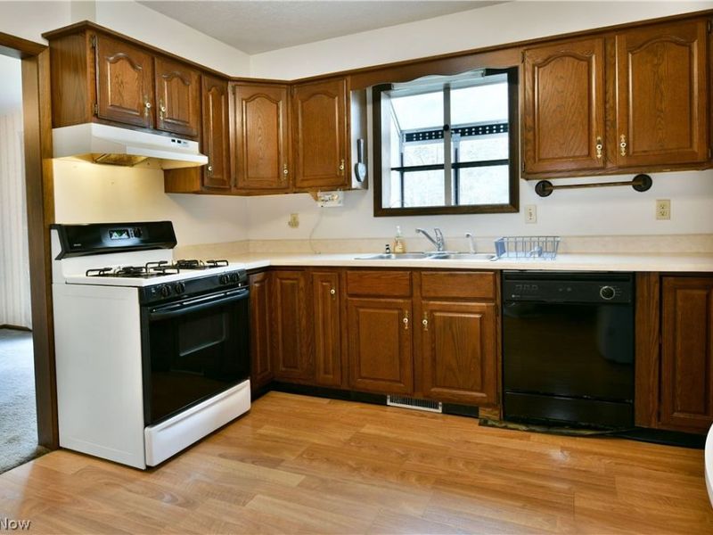 5321 Sodom Hutchings Road, Farmdale, OH 44417 Photo 18