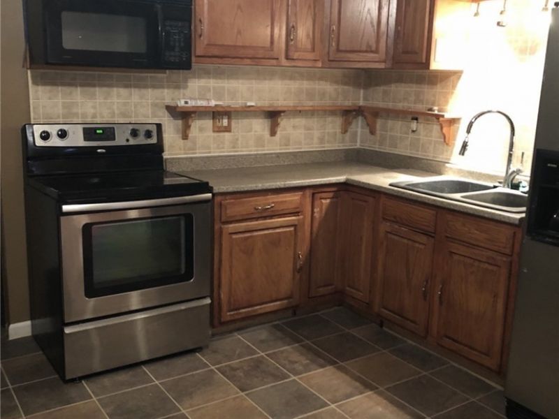 1707 Deerfield Avenue SW, Warren, OH 44485 Photo 2