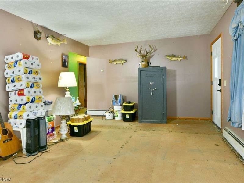 6111 Thompson Clark Road, Bristolville, OH 44402 Photo 6