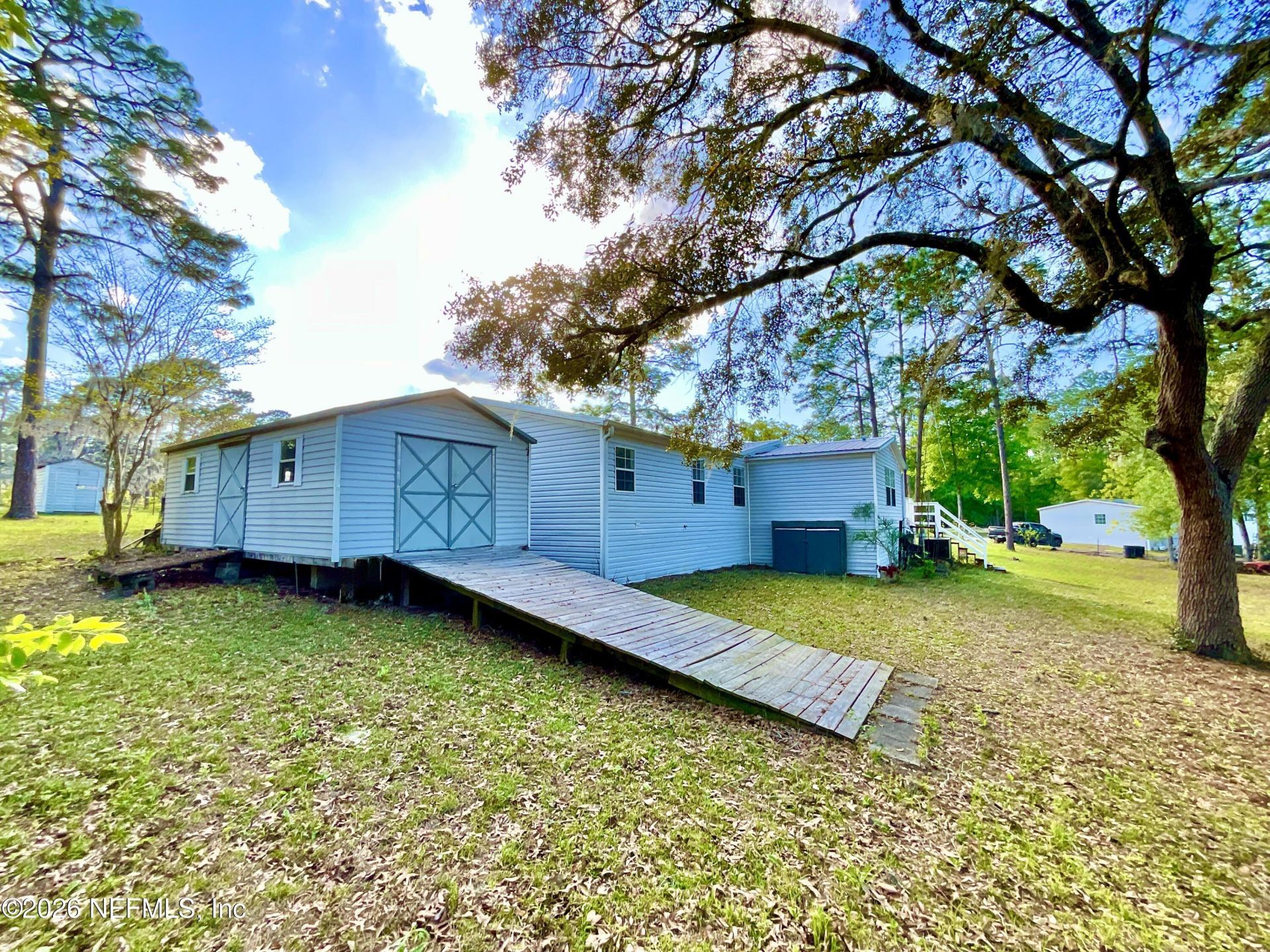 129 Crystal Lake Drive, Melrose, FL 32666 Photo