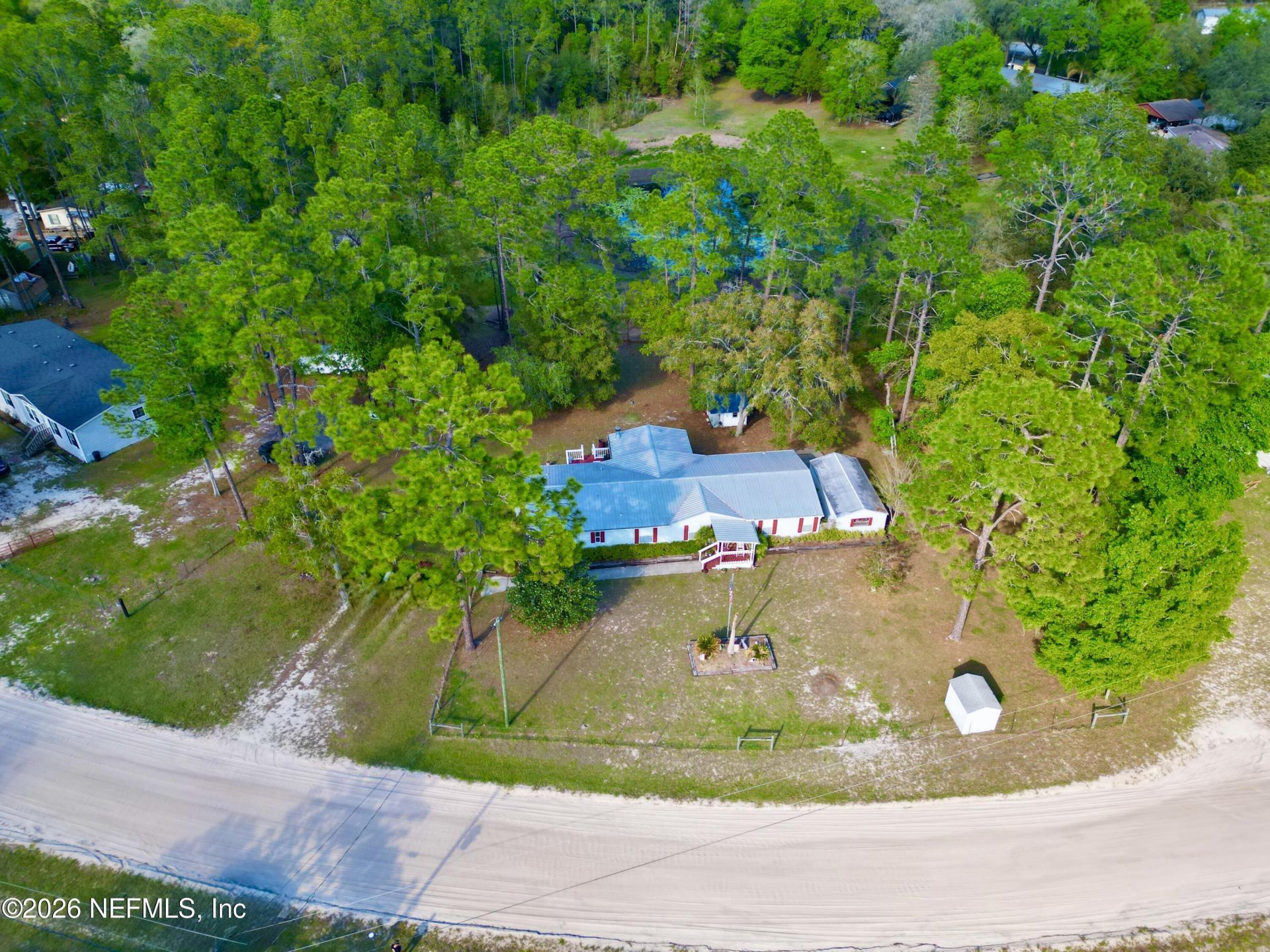129 Crystal Lake Drive, Melrose, FL 32666 Photo