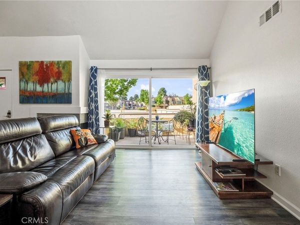 25712 Le Parc, Unit 20, Lake Forest, CA 92630
