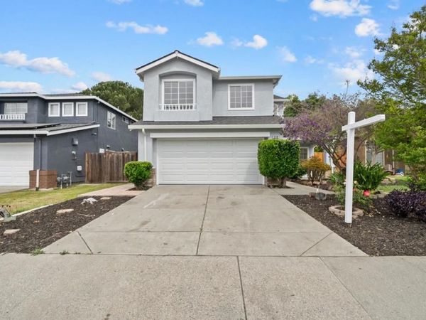 330 Carousel Drive, Vallejo, CA 94589