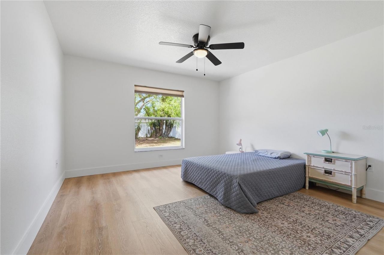 36703 Sundance Drive, Grand Island, FL 32735 Photo