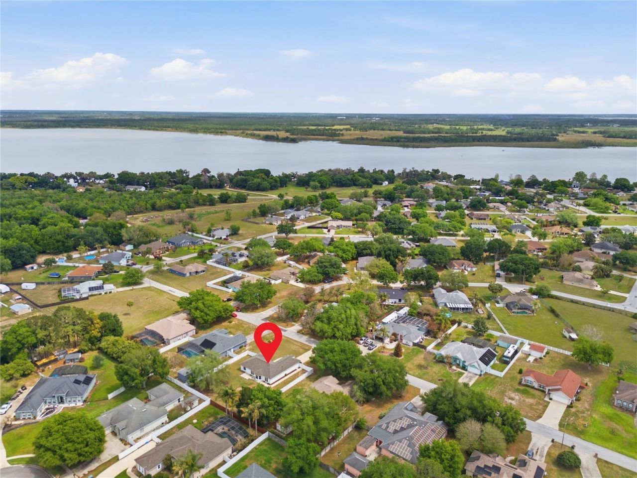 36703 Sundance Drive, Grand Island, FL 32735 Photo