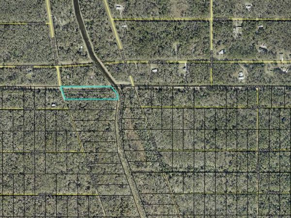 XXX DIVISION STREET , HASTINGS, FL 32145