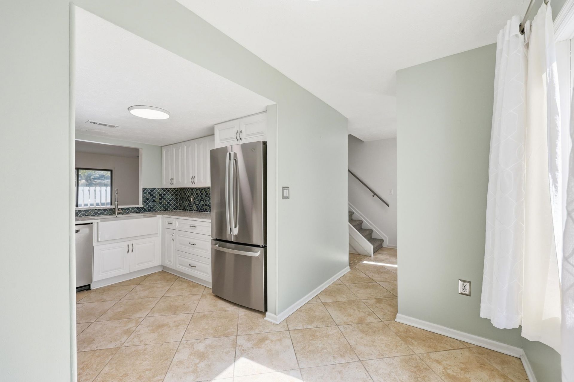 310 N 75th Ave N  Photo 12