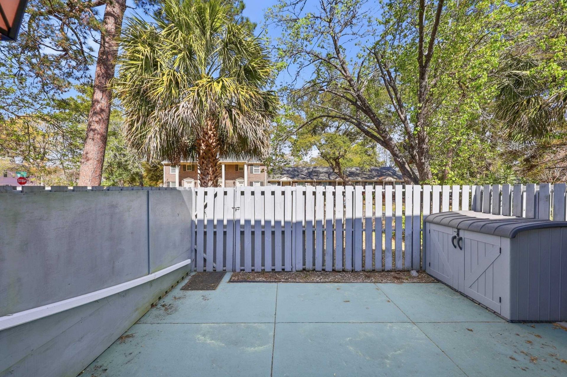 310 N 75th Ave N  Photo 21