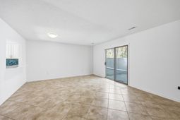 310 N 75th Ave N  photo 4