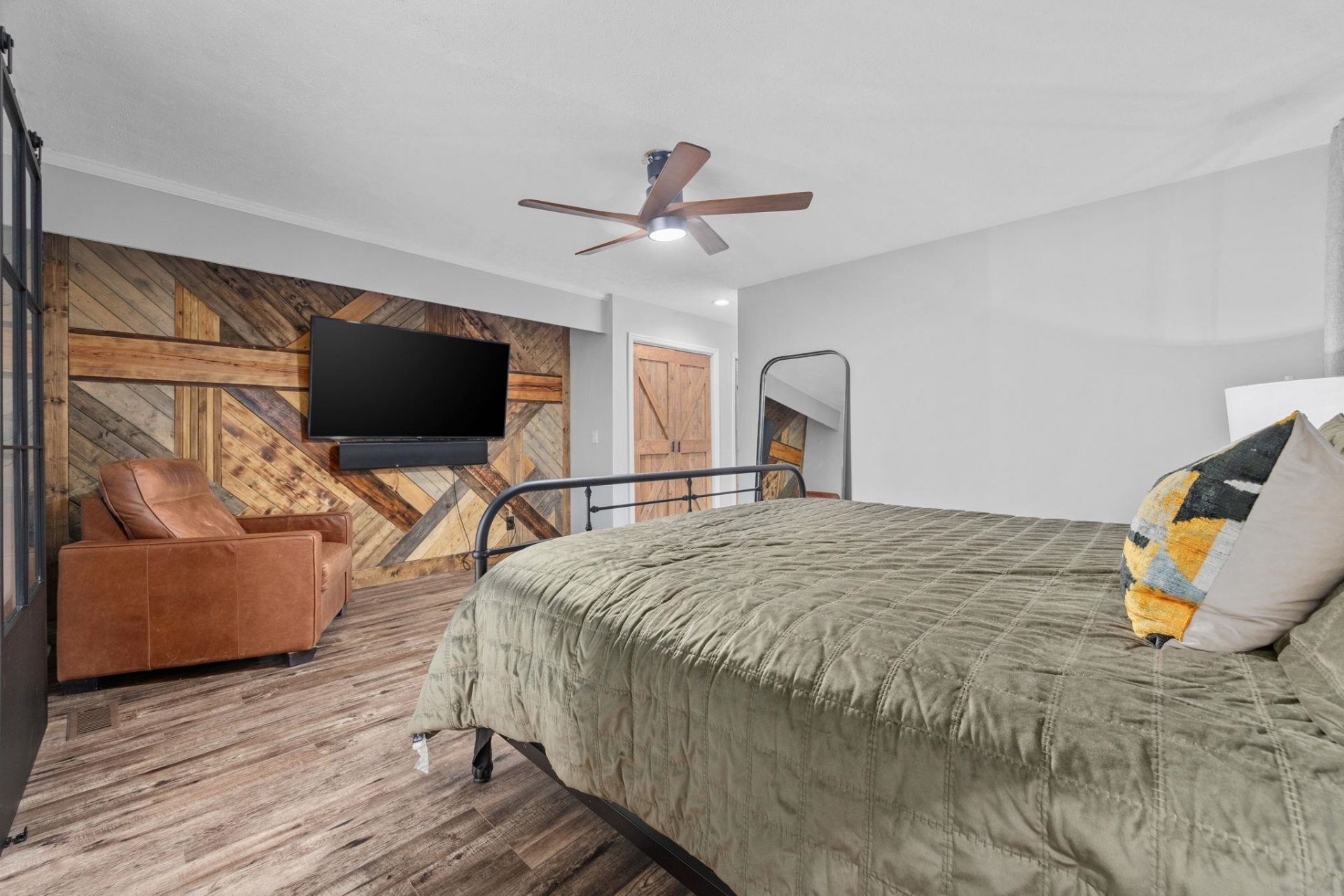 118 Clemson Rd. Photo 20