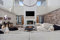 118 Clemson Rd. photo 4