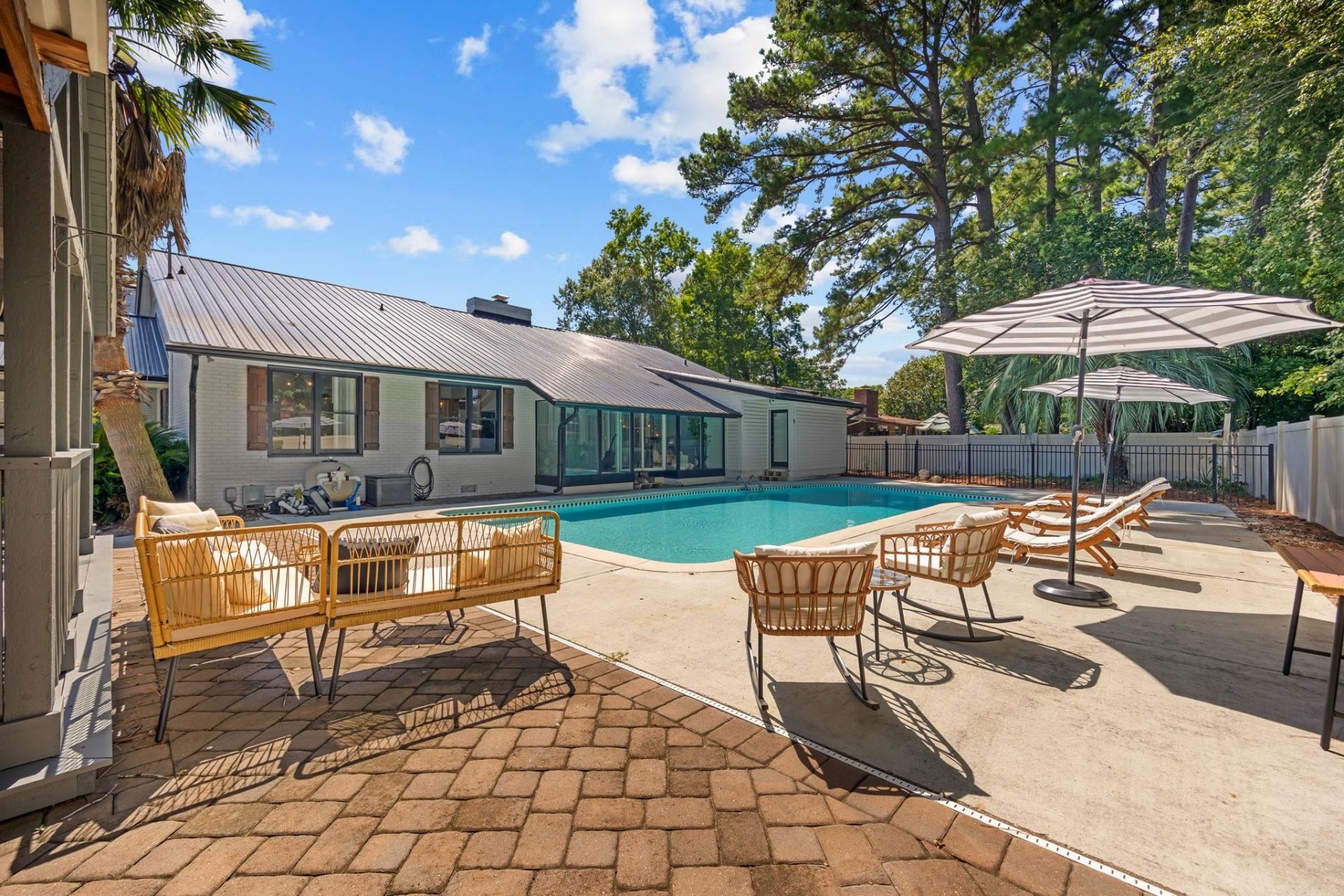 118 Clemson Rd. Photo 31