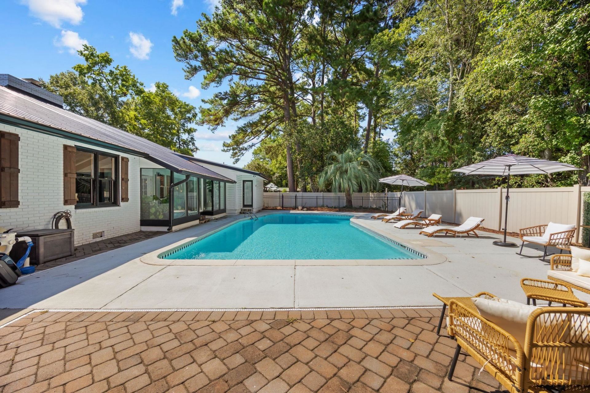 118 Clemson Rd. Photo 33