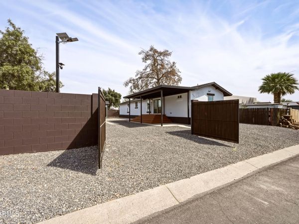 443 S 98TH Place, Mesa, AZ 85208