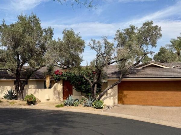 5635 E LINCOLN Drive, Unit 10, Paradise Valley, AZ 85253