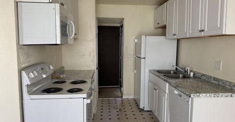 4600 Neil Road, Unit APT 33, Reno, NV 89502 Photo
