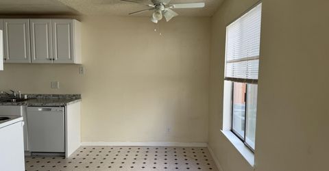 4600 Neil Road, Unit APT 33, Reno, NV 89502 Photo