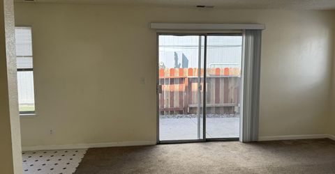 4600 Neil Road, Unit APT 33, Reno, NV 89502 Photo
