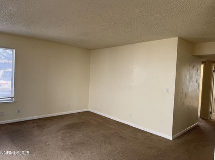 4600 Neil Road, Unit APT 33, Reno, NV 89502 Photo