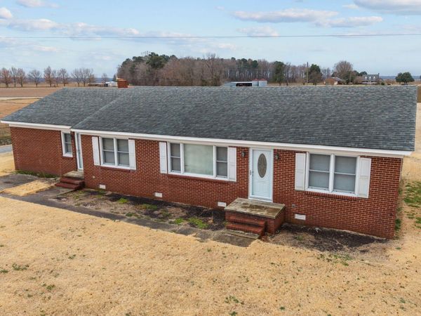 9576 Newland Road, Creswell, NC 27928