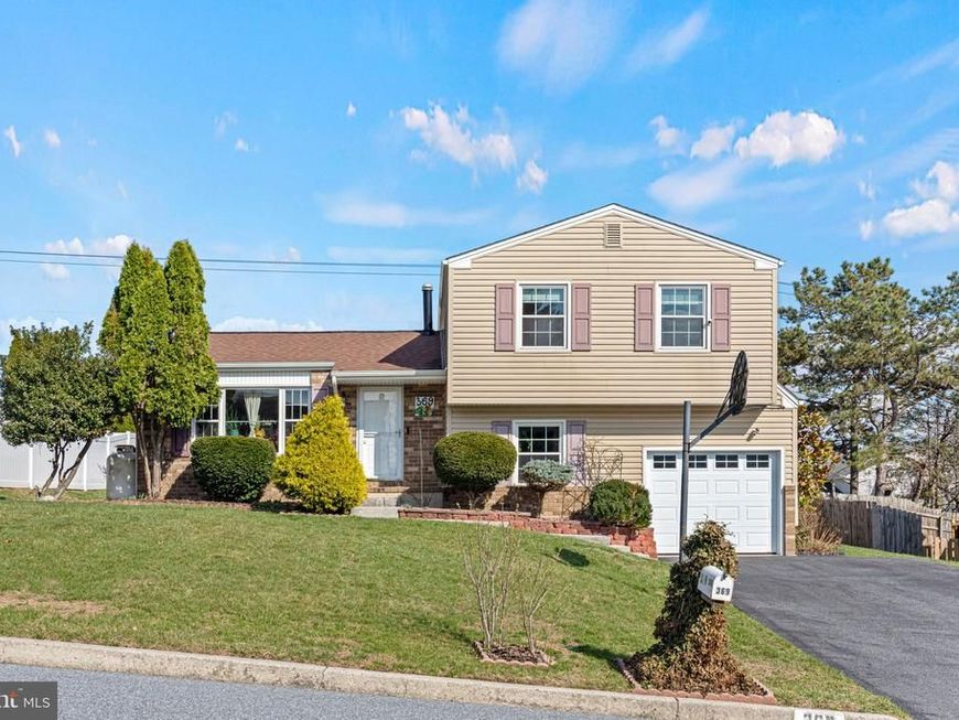 369 Hivner Road, Harrisburg, PA 17111 Main Photo