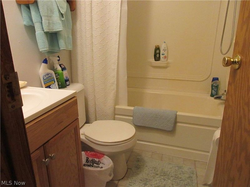 4546 Pymatuning Lake Road, Andover, OH 44003 Photo 12