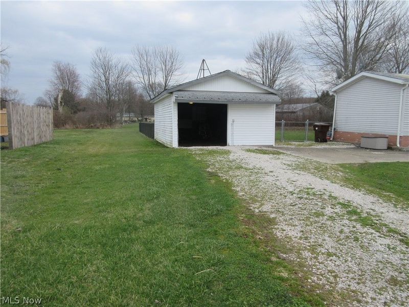 4546 Pymatuning Lake Road, Andover, OH 44003 Photo 3