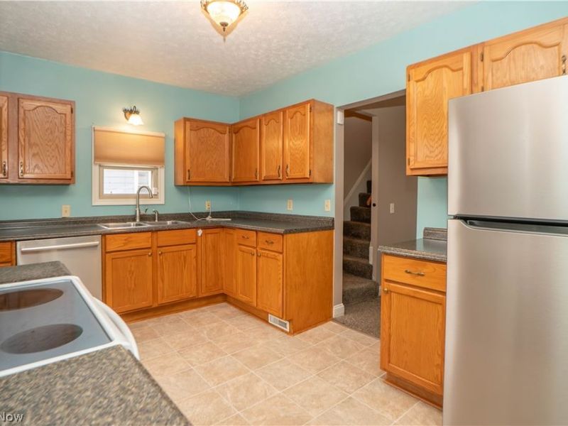 104 12th Street NW, Massillon, OH 44647 Photo 10