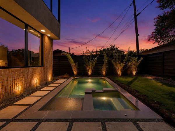 1403 Barton Hills DR, Unit 3, Austin, TX 78704