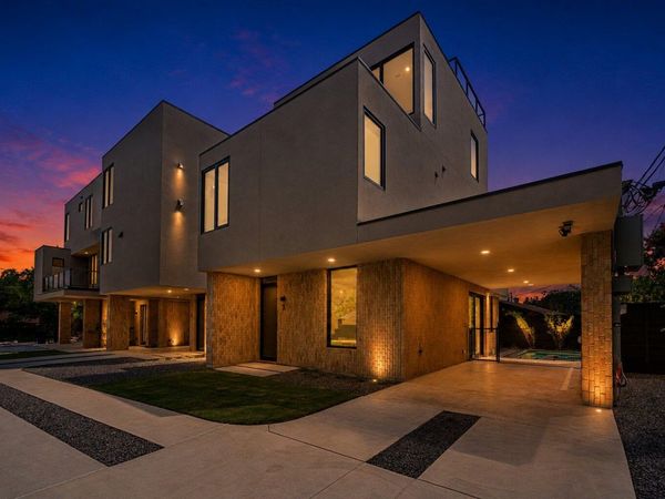 1403 Barton Hills DR, Unit 3, Austin, TX 78704