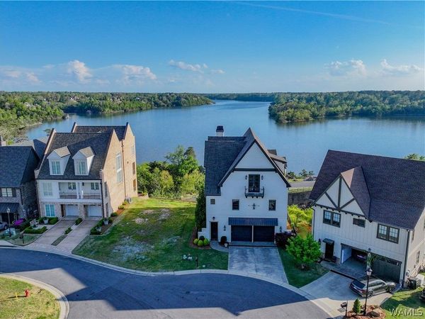 7875 Belle Vue Circle , Tuscaloosa, AL 35406