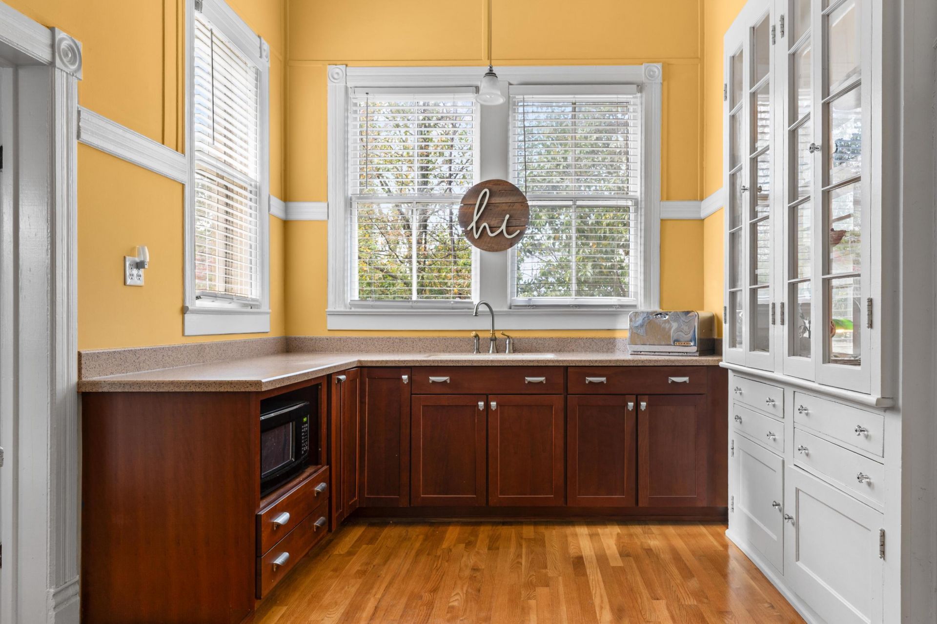 302 N 1st Street Photo 20