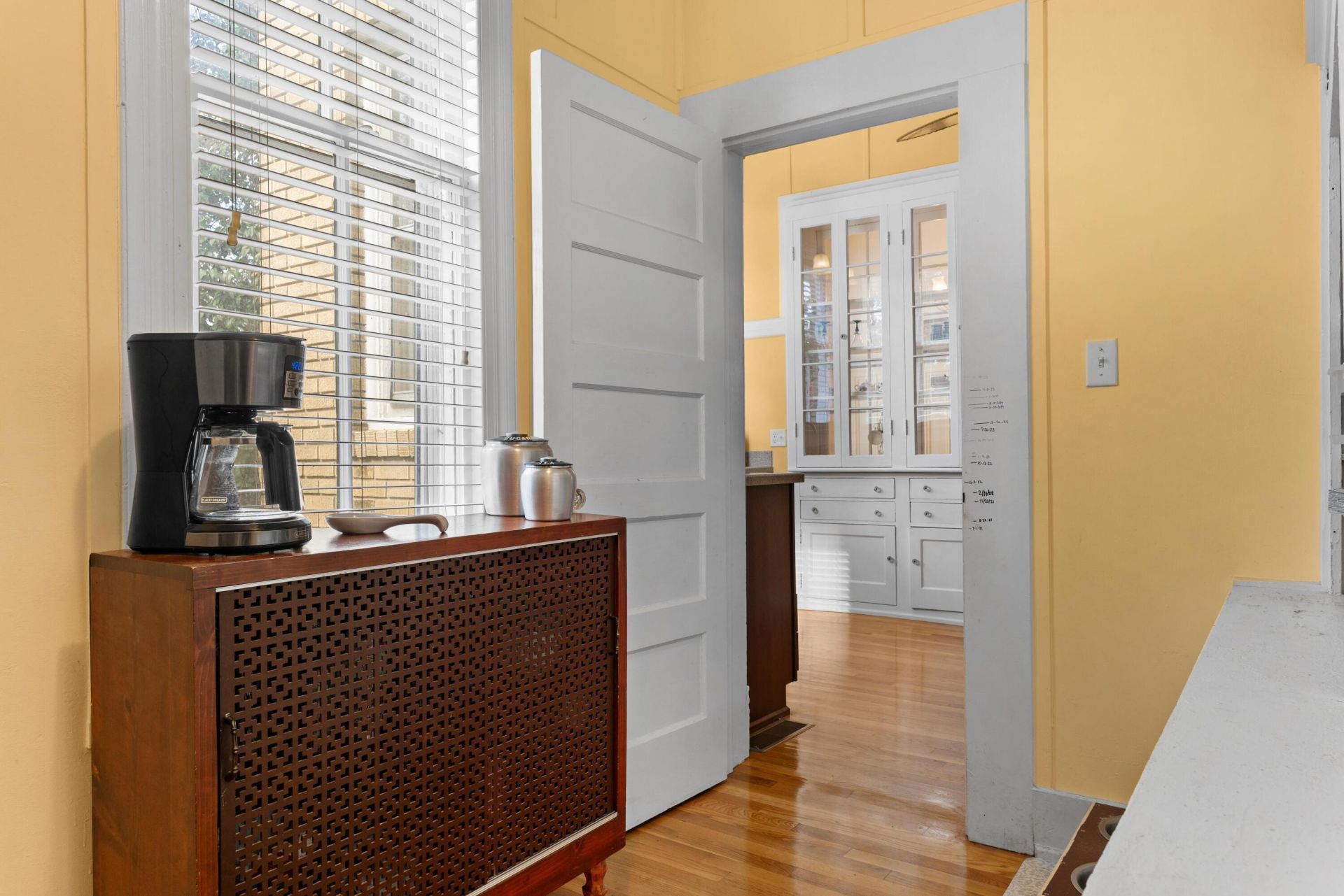 302 N 1st Street Photo 28