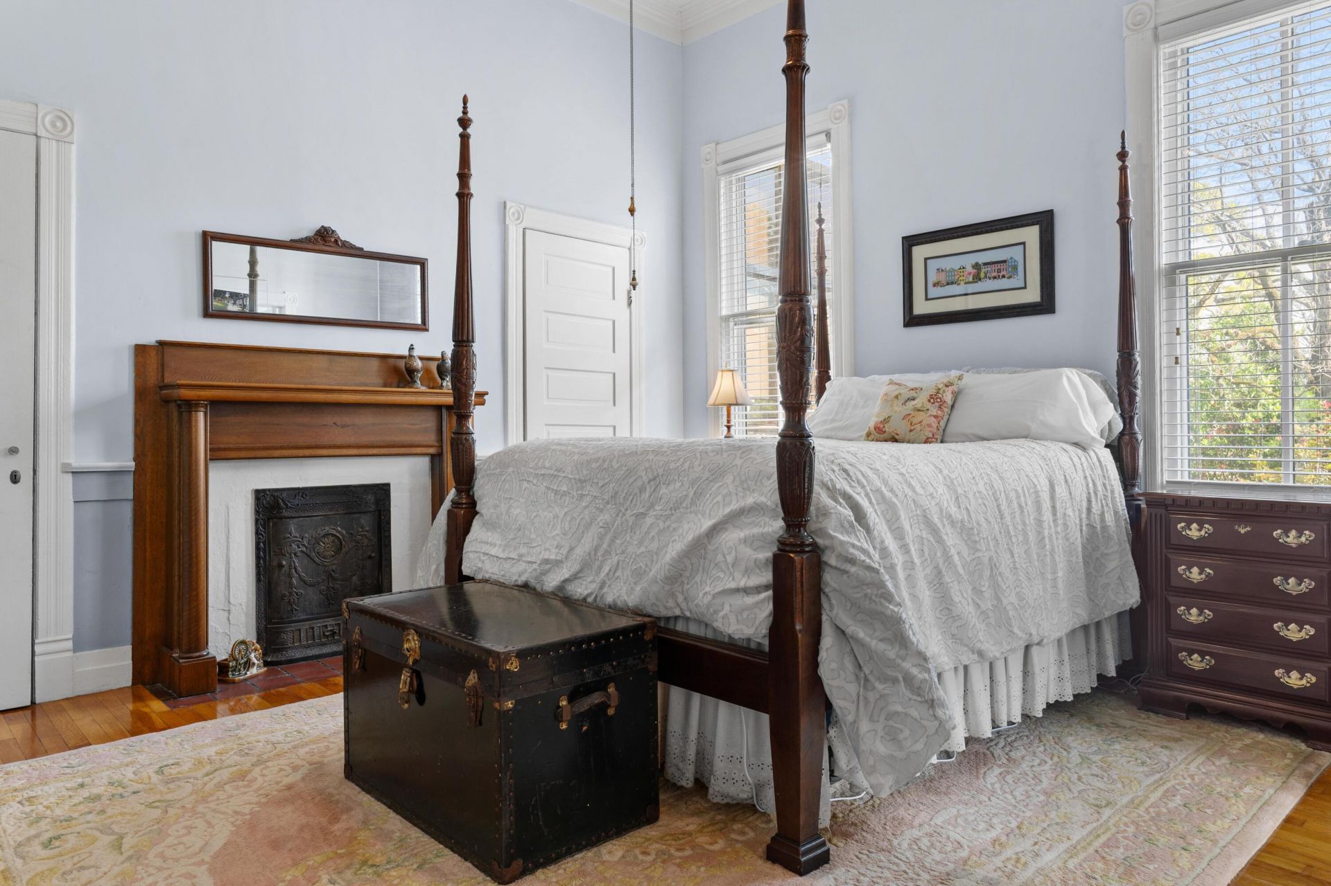 302 N 1st Street Photo 29