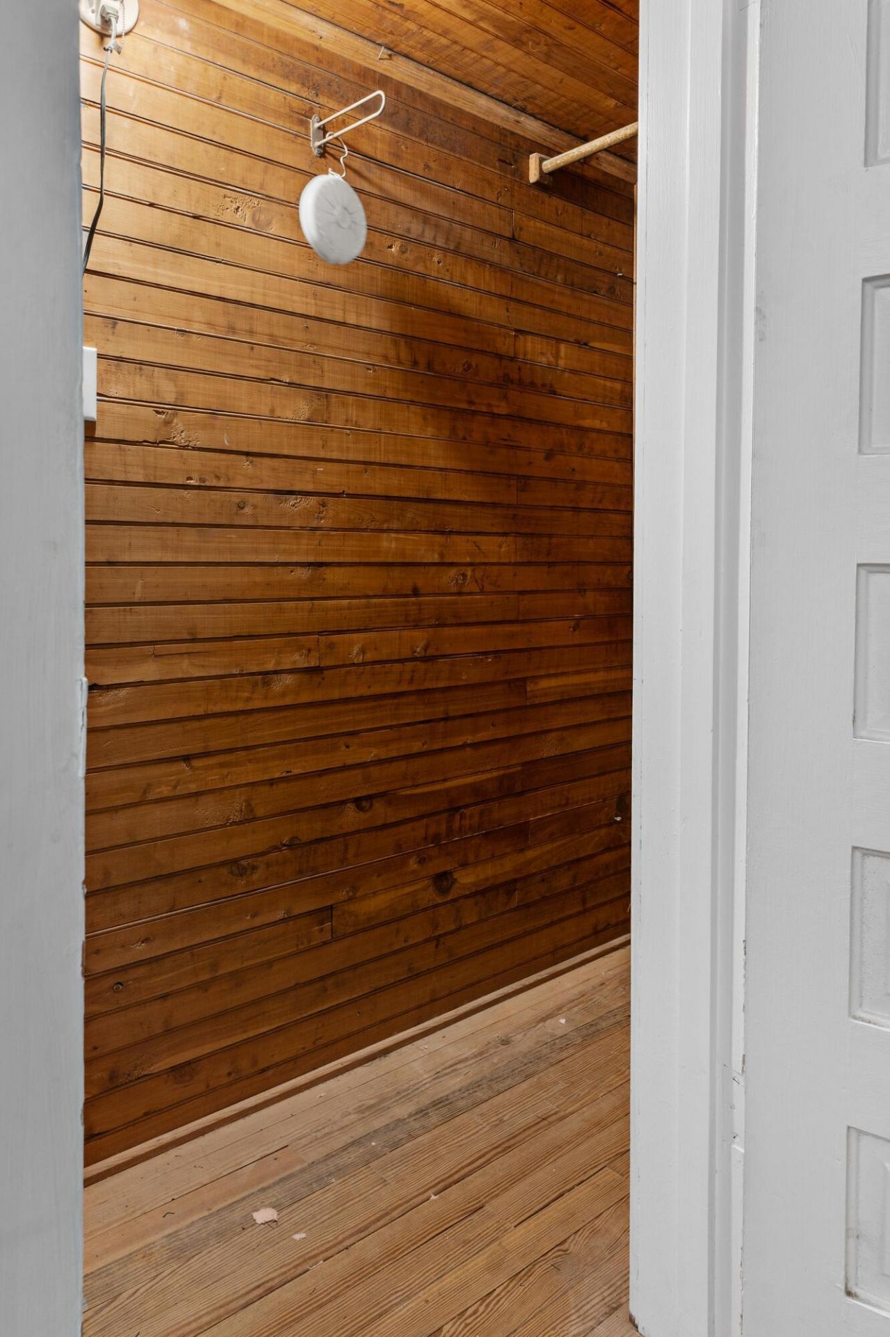 302 N 1st Street Photo 30