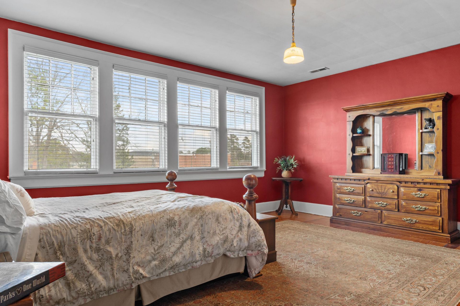 302 N 1st Street Photo 36