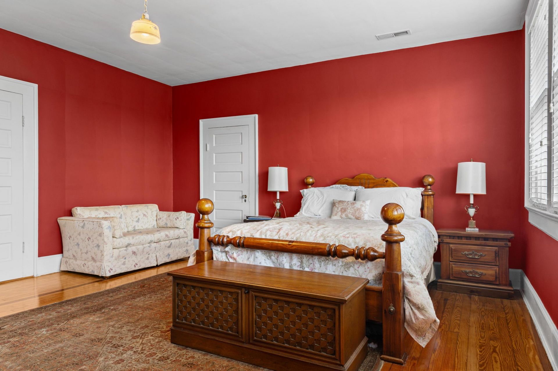 302 N 1st Street Photo 37