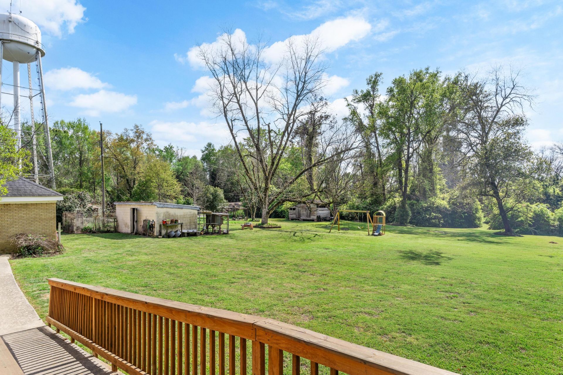 302 N 1st Street Photo 44