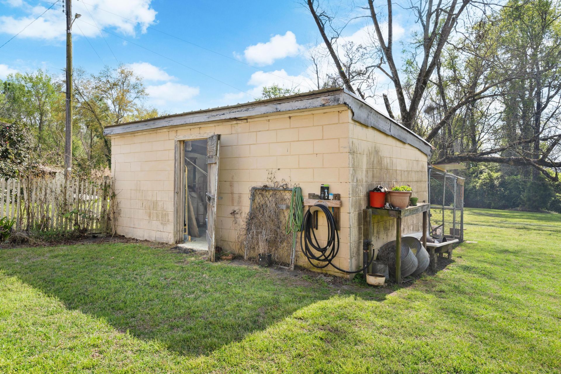 302 N 1st Street Photo 45