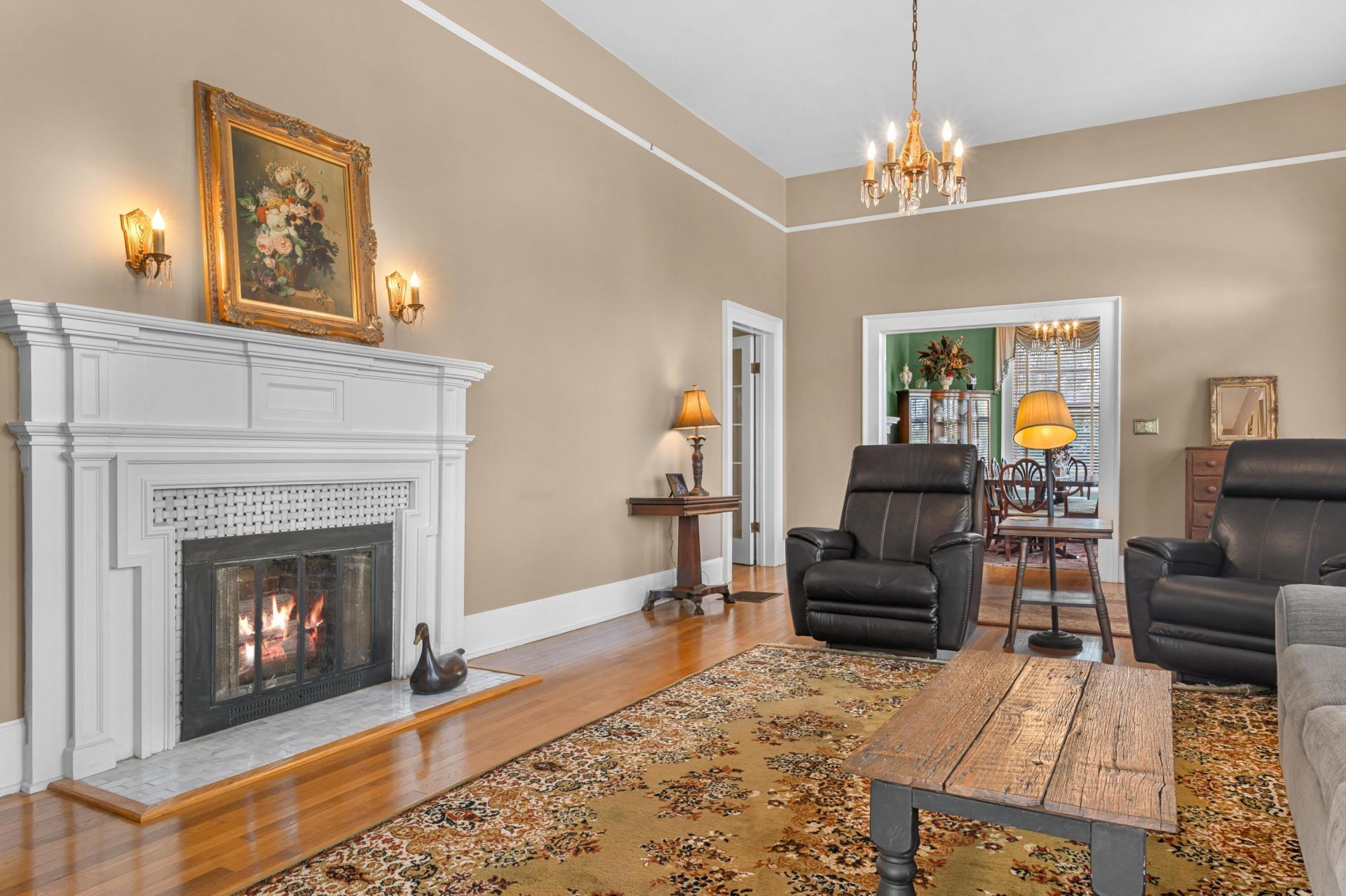 302 N 1st Street Photo 8