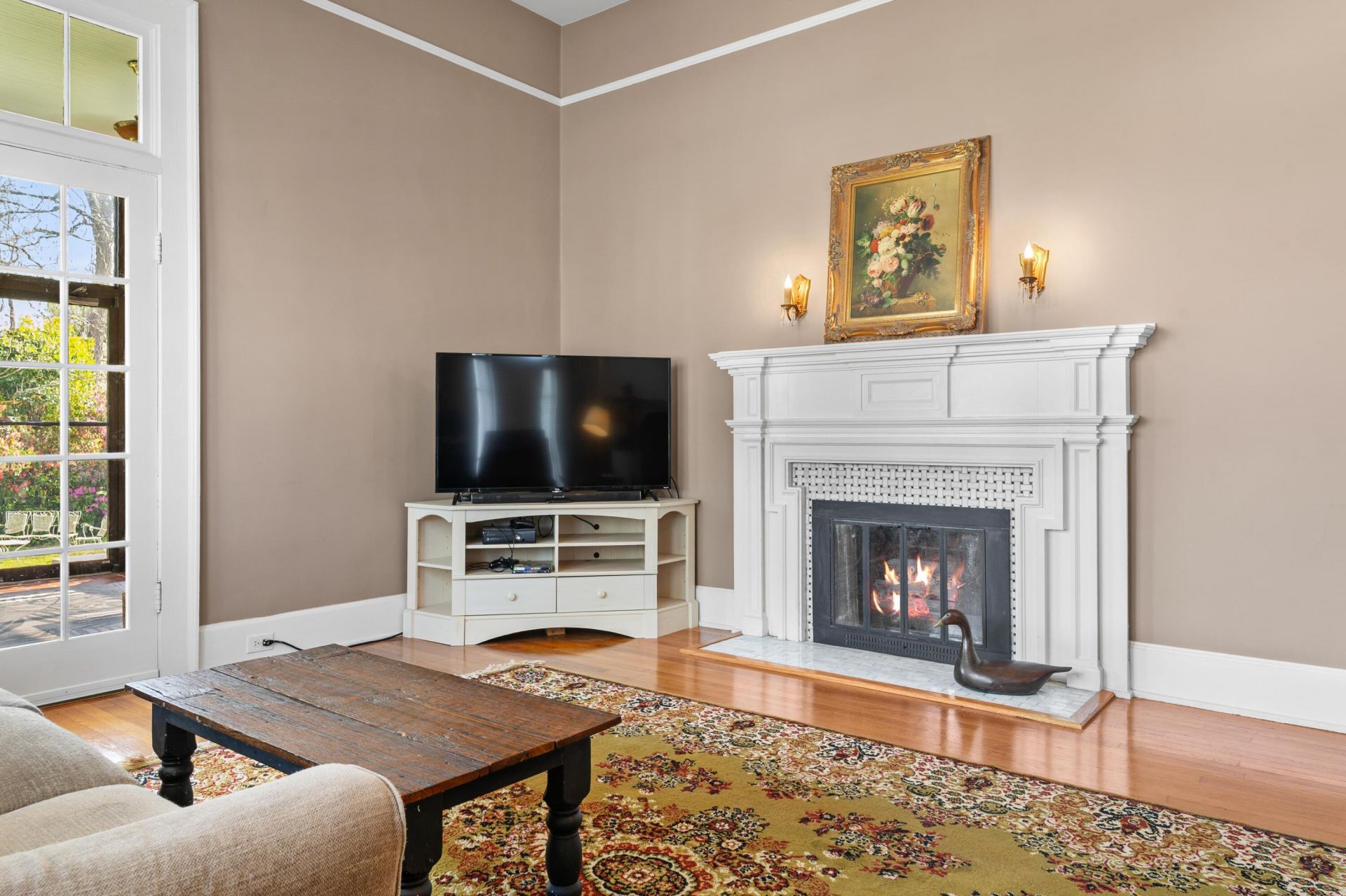 302 N 1st Street Photo 9