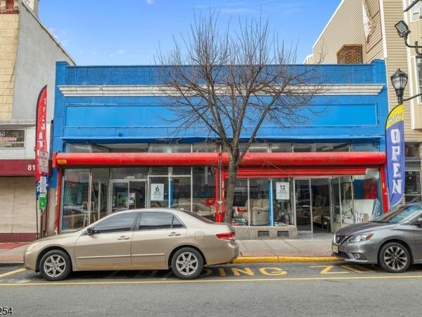 821 Summit Ave, Union, NJ 07087