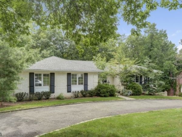 131 Lawrence Dr, Millburn, NJ 07078