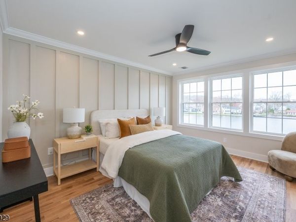 43 E Shore Rd, Denville, NJ 07834