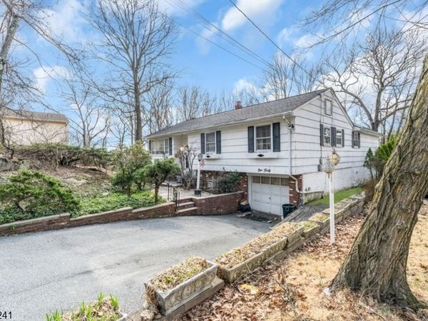 140 White Meadow Rd, Rockaway, NJ 07866